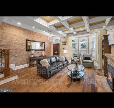 Main picture of 47 New York Ave NW