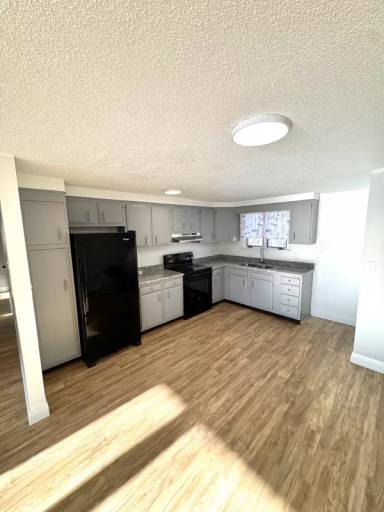 Main picture of 83 Fickett Rd