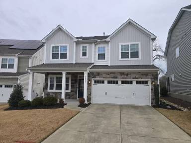 Main picture of 1011 Meadow Pond Dr
