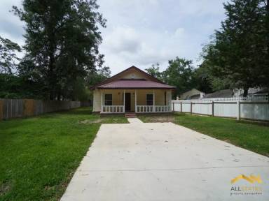 Main picture of 2234 Old Saint Augustine Rd