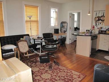 Main picture of 34 College Ave