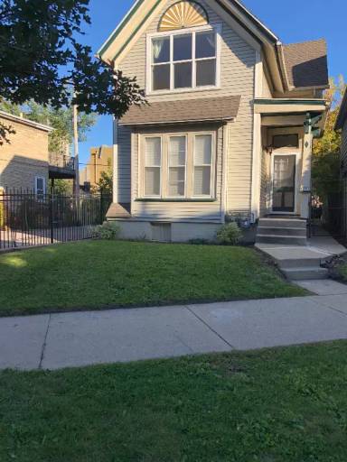 Main picture of 1454 N Franklin Pl