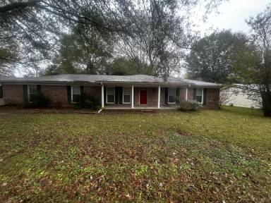 Main picture of 23 Camellia Dr
