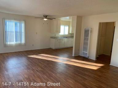 Main picture of 14751 Adams St