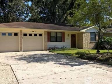 Main picture of 2887 Cedarcrest Ave