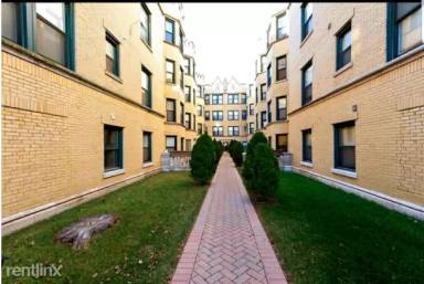 Main picture of 6612 S Kenwood Ave