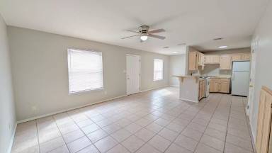 Main picture of 741 Sonesta Dr