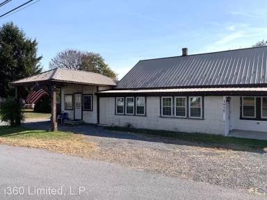 Main picture of 1956 Lincoln Way W