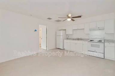 Main picture of 1429 E Fillmore St