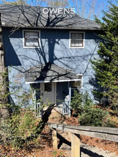 Main picture of 3960 Darryl Ln