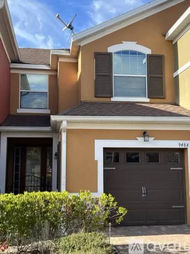 Main picture of 9484 Tawnyberry St