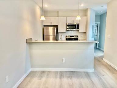 Main picture of 5356 Cedar Ave