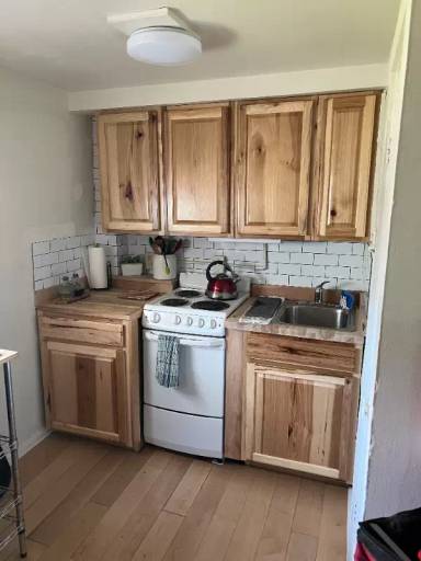 Main picture of 65 N Union St