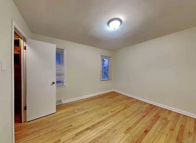 Main picture of 9021 S Albany Ave