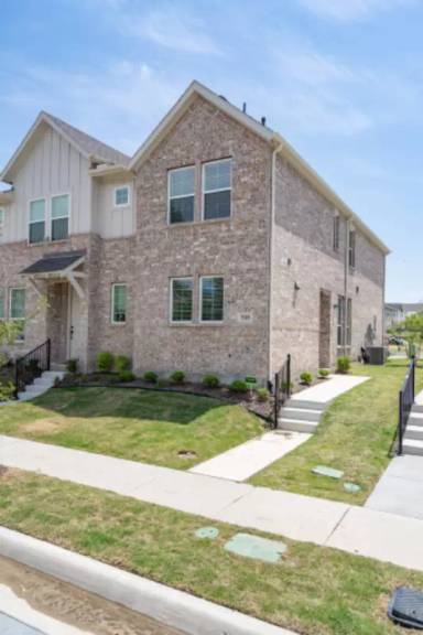 Main picture of 5118 Springlake Pkwy