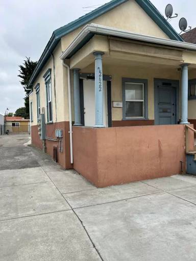 Main picture of 22622 2nd St