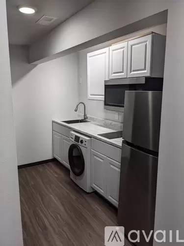 Main picture of 2408 Dunns Marsh Ter