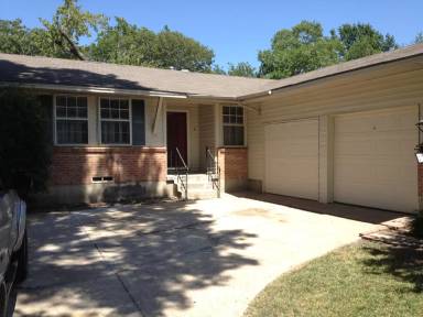 Main picture of 2639 Globe Ave