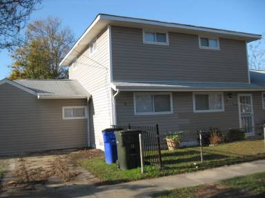 Main picture of 171 Cherry St