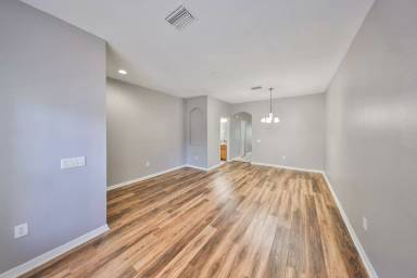 Main picture of 6713 Lake Rochester Ln