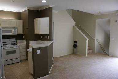 Main picture of 1305 Elk Grv