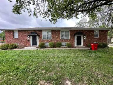 Main picture of 710 NW Mock Ave