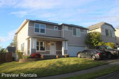 Main picture of 4733 Mount Baker Loop