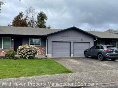 Main picture of 1031 SE Rummel St