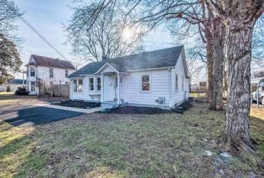 Main picture of 116 Cherry St