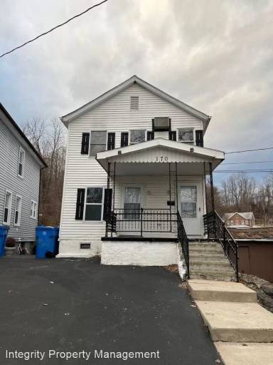 Main picture of 170 Delaware Ave