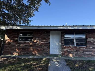 Main picture of 1442 N Melrose Dr