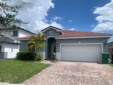Main picture of 22591 SW 103rd Ct