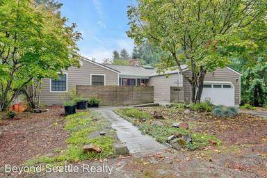 Main picture of 6916 Twin Hills Dr W