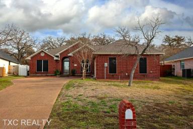 Main picture of 3508 Pioneer Cir