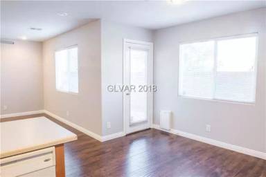 Main picture of 7386 Umberto St