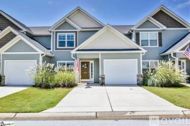 Main picture of 826 Stonebriar St