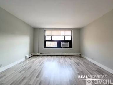 Main picture of Wellington Place Apartments