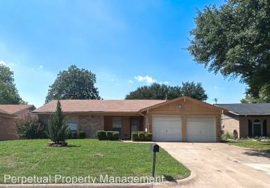 Main picture of 5809 Lance Ct