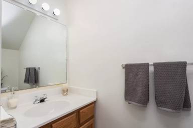 Main picture of Ridgedale Townhomes