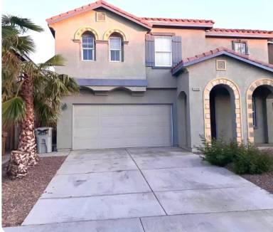Main picture of 13265 La Crescenta Ave
