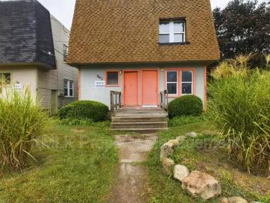 Main picture of 543 Gage St