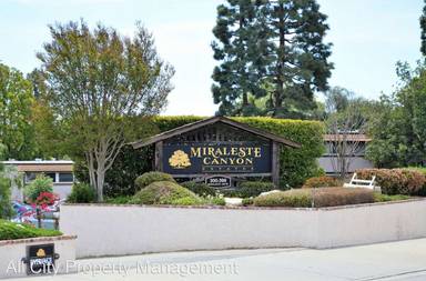 Main picture of 302 S Miraleste Dr