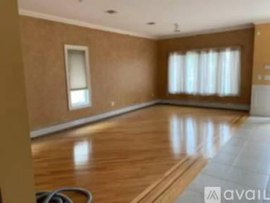 Main picture of 219 Carteret St