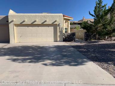 Main picture of 2063 Pinetrail St