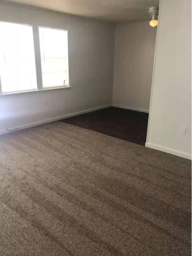 Main picture of 1014 S Waco St