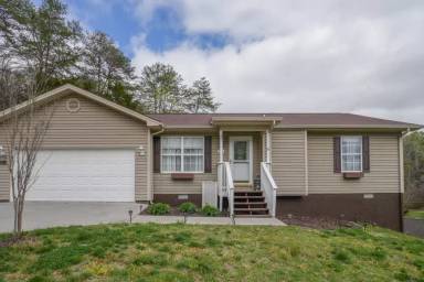 Main picture of 904 Tramel Rd