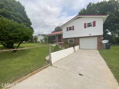 Main picture of 2898 Boatmans Mountain Rd