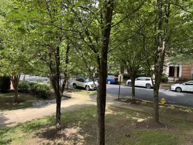 Main picture of 2503 Eastbourne Dr