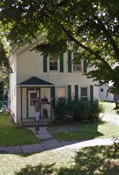 Main picture of 625 S Jefferson St