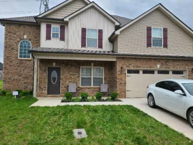 Main picture of 1305 Millet Dr